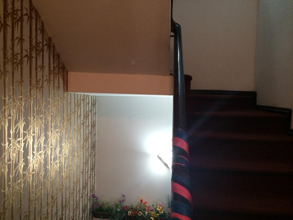 Ngoc Linh Hotel Hanoi Exterior foto